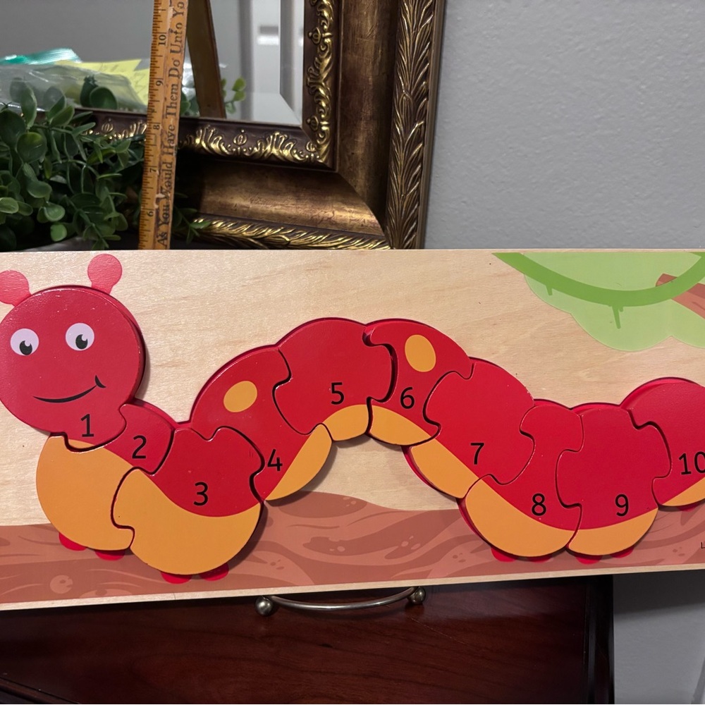Bigjigs Toys Colorful Caterpillar Wooden Puzzle. Learn to count.